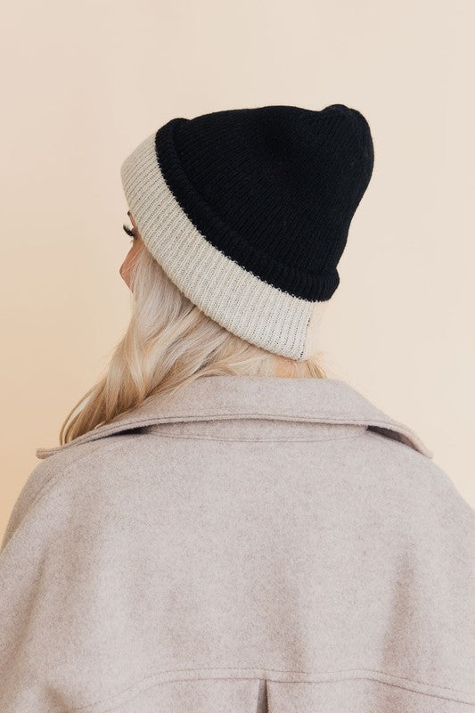Stay Warm Two-tone Knit Beanie | Black/Ivory