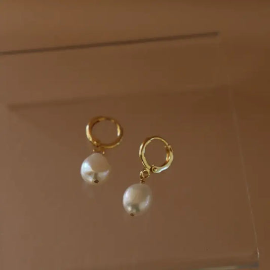 Pearl Huggie Ear Rings