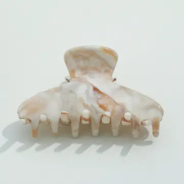 Calcatta Gold Medium Claw Clip | Adrienne
