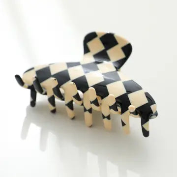 Checkmate Medium Claw Clip | Adrienne