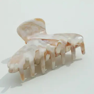Calcatta Gold Medium Claw Clip | Adrienne