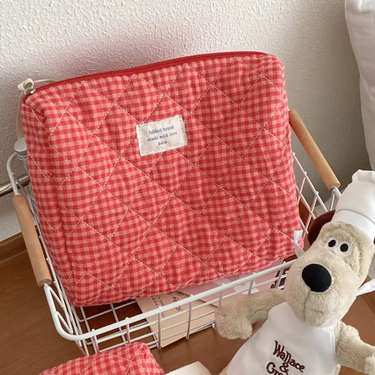 Gigi Plaid Simple Color Block Make Up Bag | Red | Midi