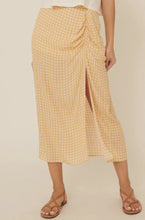 Load image into Gallery viewer, Promesa Plaid Midi Skirt
