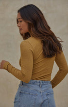 Load image into Gallery viewer, By Together Eliana Turtle Neck Top
