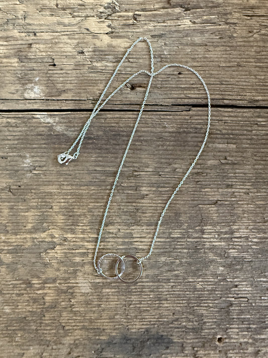 Double Circle Necklace | Silver