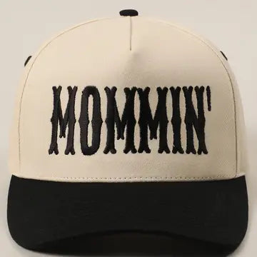 Mommin' Letter Embroidery Two-Tone Trucker Hat | Black