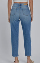 Load image into Gallery viewer, Cello High-rise Straight Leg Jeans
